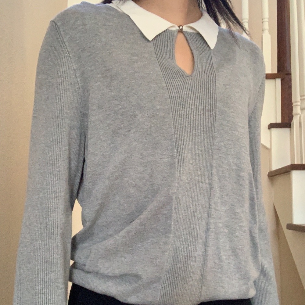 Gray long sleeve blouse